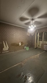 2/2/4 76 серия дом продам