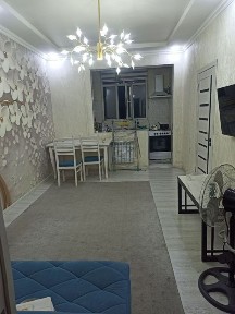 Чилонзор метро 5 минут жойда квартира бор