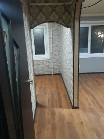 Теннис корди рупарасида 2 хоналик квартира сотилади