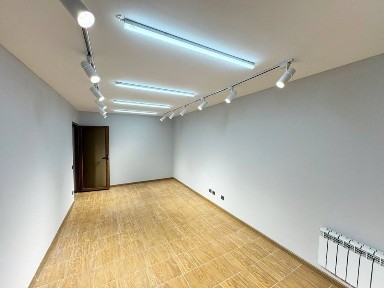 55м² Вдоль дороги в Центре