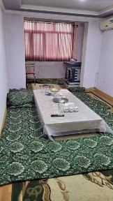 2 xonali kvartira sotiladi