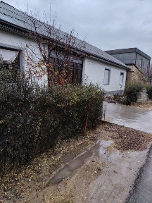 Уй сотилади 2,7сотих, 2022 йил қурилган, 75.000$ келишиладган жойи бор