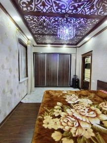 Сдается 4х комнатная квартира пенхаус ор. р Сахарная больница 500у. е