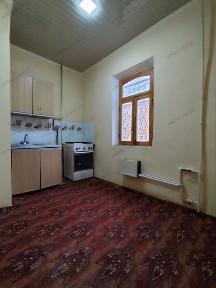 Продаётся 1 комнатная квартира в районе 5/2