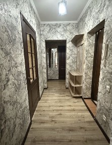 Метро Ойбек 2х комнатная