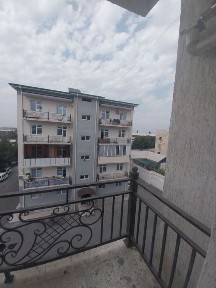 2 xonalik uy SROCHNIY sotıladı