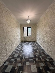 Мирабадский р-н, Куйлюк Массив 2 2/2/4 не торец, раздельный 31-школа