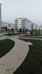 Сирдарё вилояти новосройка 3 хонали квартира срочни сотилади