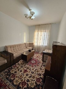 5микр 2хонали уй сотилади