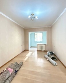 Юнусабад 2, 2 (3)/2/4 УлУчШеНкА Неторец Балкон 6 на 2 Средний Ремонт