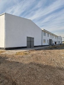 Ишлаб чикариш учун бино сотилади