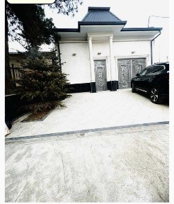 Продаётся Евродом на Циолковском, 4-сотки (N 10091)