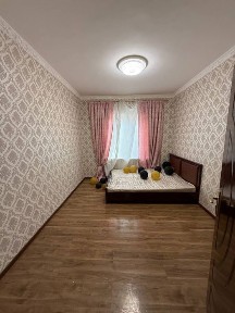 Chirchiq Troyskiyda 2 honali dom sotiladi