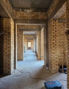 Arenda yoki hamkorlikga Alp Jamol kochasida 1 chi liniyada.