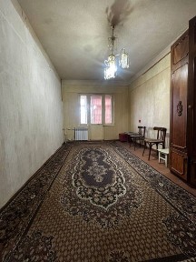 2 комнатная 3 этаж новая планировка хороший раион!