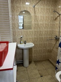 Яккасарайский район. Ул. Бобур Сдаётся офис Доступ 24/7.Все условия есть