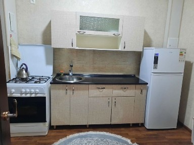 Задевая 1 комнатная квартира массив куйлук 3