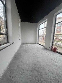 М. Тинчлик. Продам 4х уровневый коммерческий объект площадью 300кв. м.