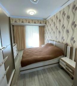 Sergeli 2-bekat metro 15 daqiqa piyoda uzoqlikda kvartira bor