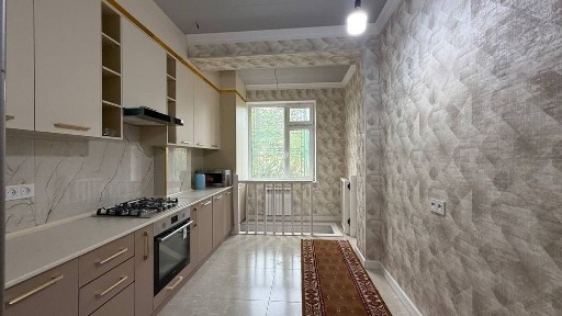 Shahriston metro yaqnida arenda Bezmakler