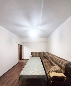 Sergeli tumanida kvartira bor bezmakler metro yaqinida