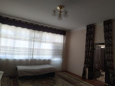 Uy sotiladi 6 sotox namunali guliston