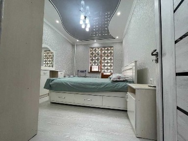 УСПЕЙТЕ! Срочно Сдается 3-х ком квартира Юнусабадский р-н 3/2/4 989*