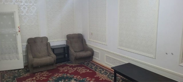 Квартира срочно ижарага берилади!