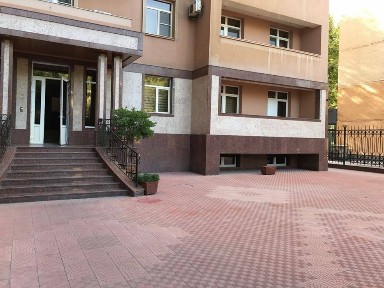 Ц-4/Монумент мужества - Сдается в аренду помещение вдоль дороги 250м2