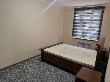 Ijaraga ko'p qavatli uydan xonadon