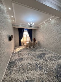 Срочно! Сдаётся 3 х ком квартира Узбекистанская