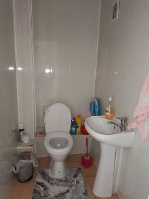 Продаётся 4/9/9 Буюк ипак йули метро Салом чайхана