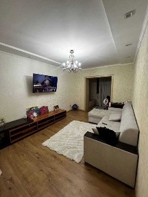 Сдаётся кв ор-р Буз базар 2/2/5 метро Буюк Ипак Йули