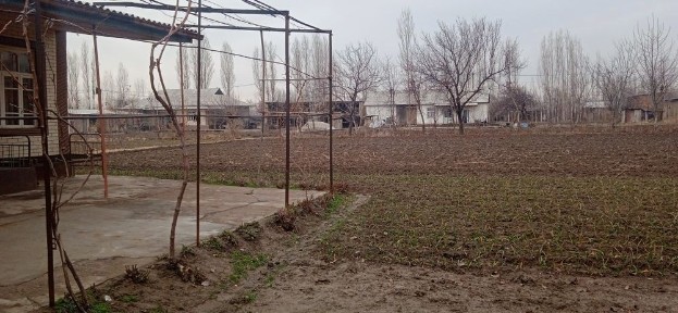 Uy sotiladi hamma hujjatlari bor