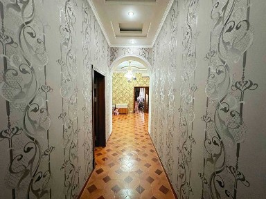 Хороший домик 4.5 соток Ок уй махалля 5 комнатная