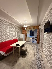 Чиланзар 18. Срочно аренда 1 переделенная в 2 х