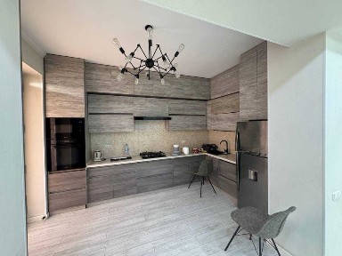 Сдаётся в аренду просторная 5-комнатная кв в жк Zarafshon на Юнусабаде