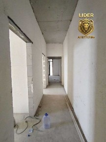 Продается 3х комнатная квартира ор. р Шарк1 Базарчик цена 42800 у. е