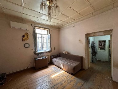 Дом 1,7 сот 3 комнаты. Мирабадский р-н парк Фуркат, Аммериканская шк.