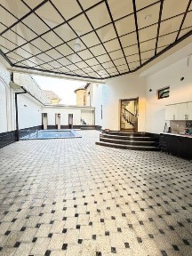 Срочно Хонобод Беруний 5 сот 6 ком евро дом