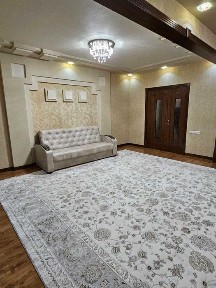 Карасу-2 (Мирзо-Улугбек), 5-комн, 110 м², 3/5, с ремонтом. Собственник