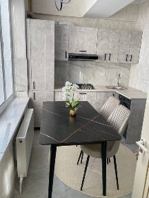 Chilonzor tumanida kvartira bor Arentr gul bozori