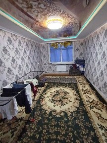 СРОЧНО ПРОДАЕТСЯ Чирчик ш. Навоий Арбат кирпичный дом 3х/5/5