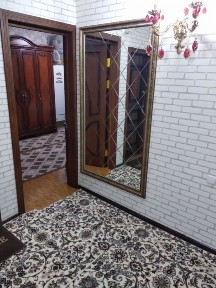 Юнусабад 10 кв. 4/4/9