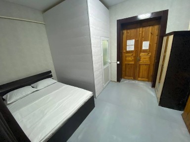 Квартира, Гостиница Метро