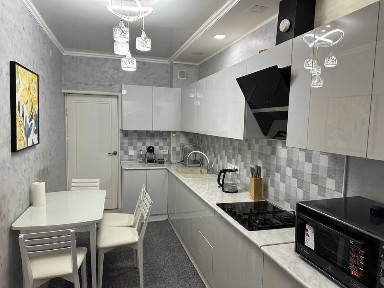 Сдаётся 3х ком кв Паркент 1,Паркентский, метро М. Горький, евро ремонт