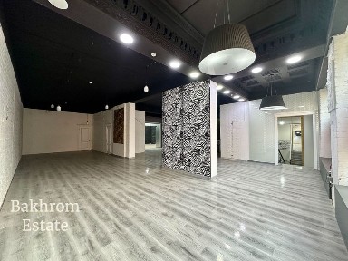 Помещение в аренду • 500 м² • ул. Тараса Шевченко м. Ойбек