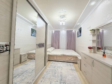 •{52м²}МЕТРО М. Улугбек 2в3•3•4 Евроремонт кирпичная квартира продается