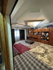 СРОЧНО ! Продается квартира в Яшнабаде 1/4/9 ( 42 кв/м ) Асалабад 2