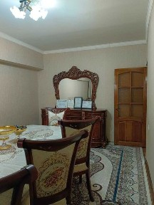 Продается 3/3/4, кирпич, балкон 2х6, Бадамзар